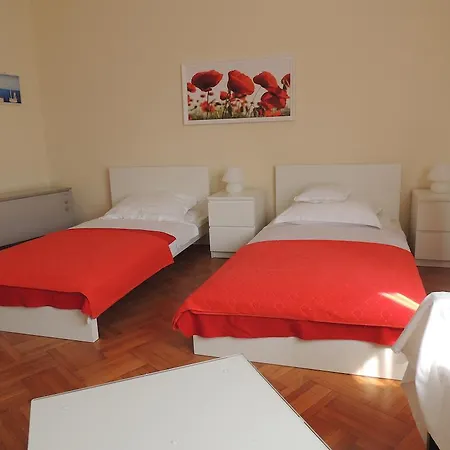 Zdenka * Split